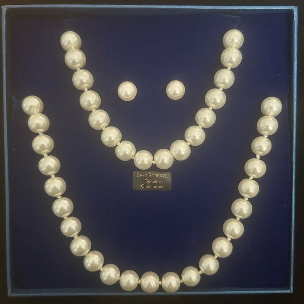 3 Piece Glass Pearl Jewelry Set